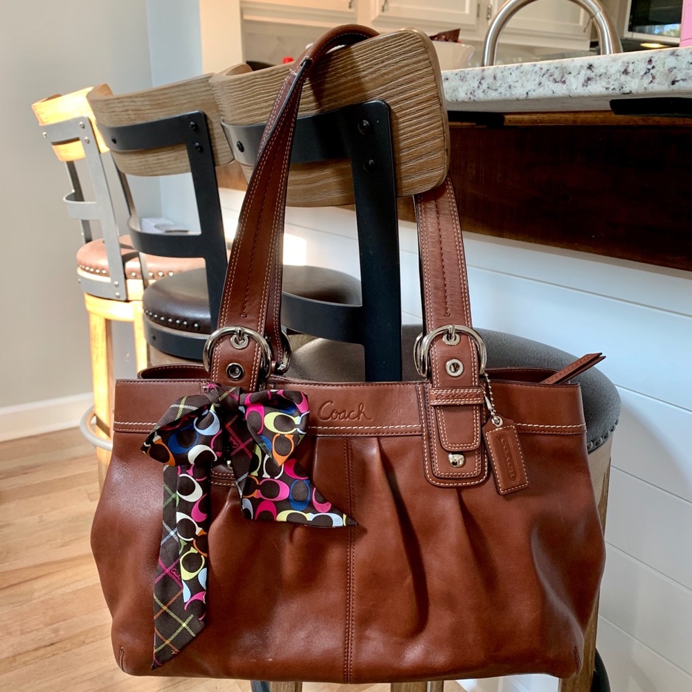 Beautiful Soft Leather Large Coach Shoulder Bag